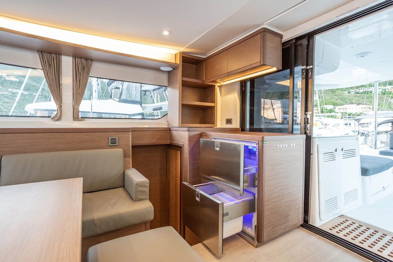 Lagoon 46 catamaran Interior