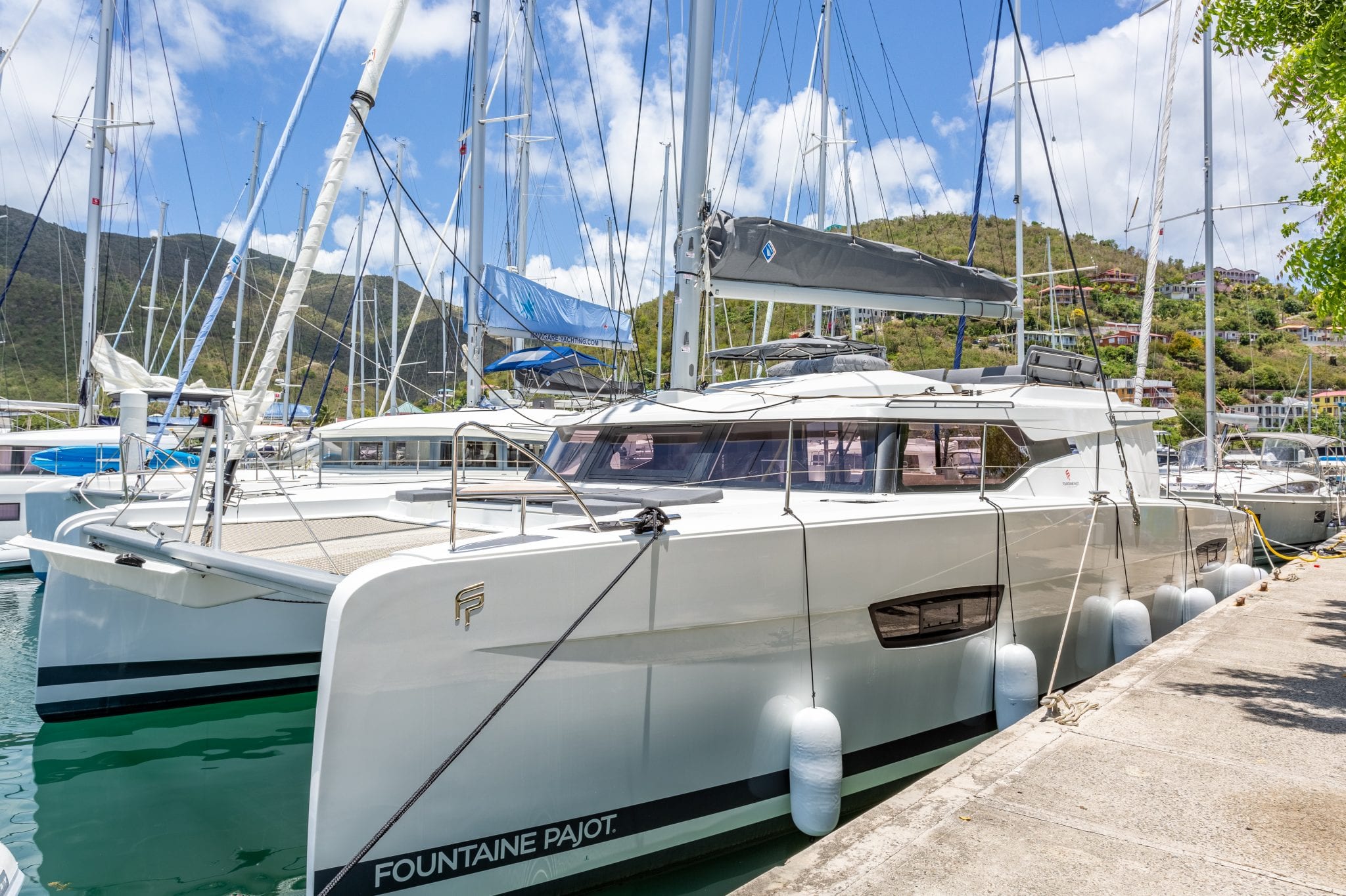 Fountaine Pajot Elba 45 Exterior